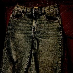 Sneak Peek mom jeans, high rise, size 3/W27